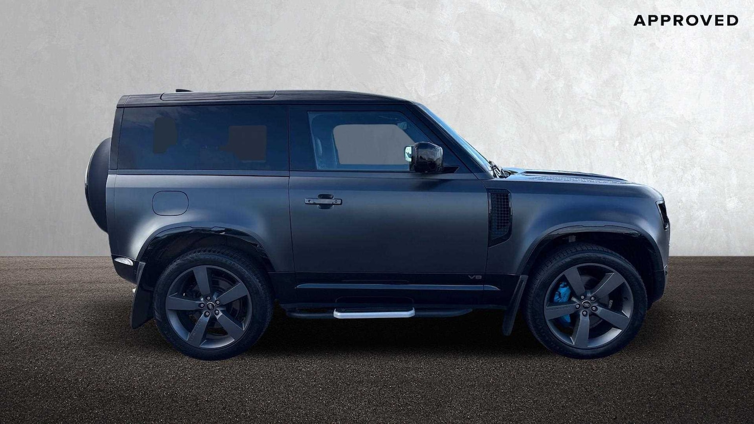 Used Land Rover Defender 2021 for sale - 76460110: Photo 5