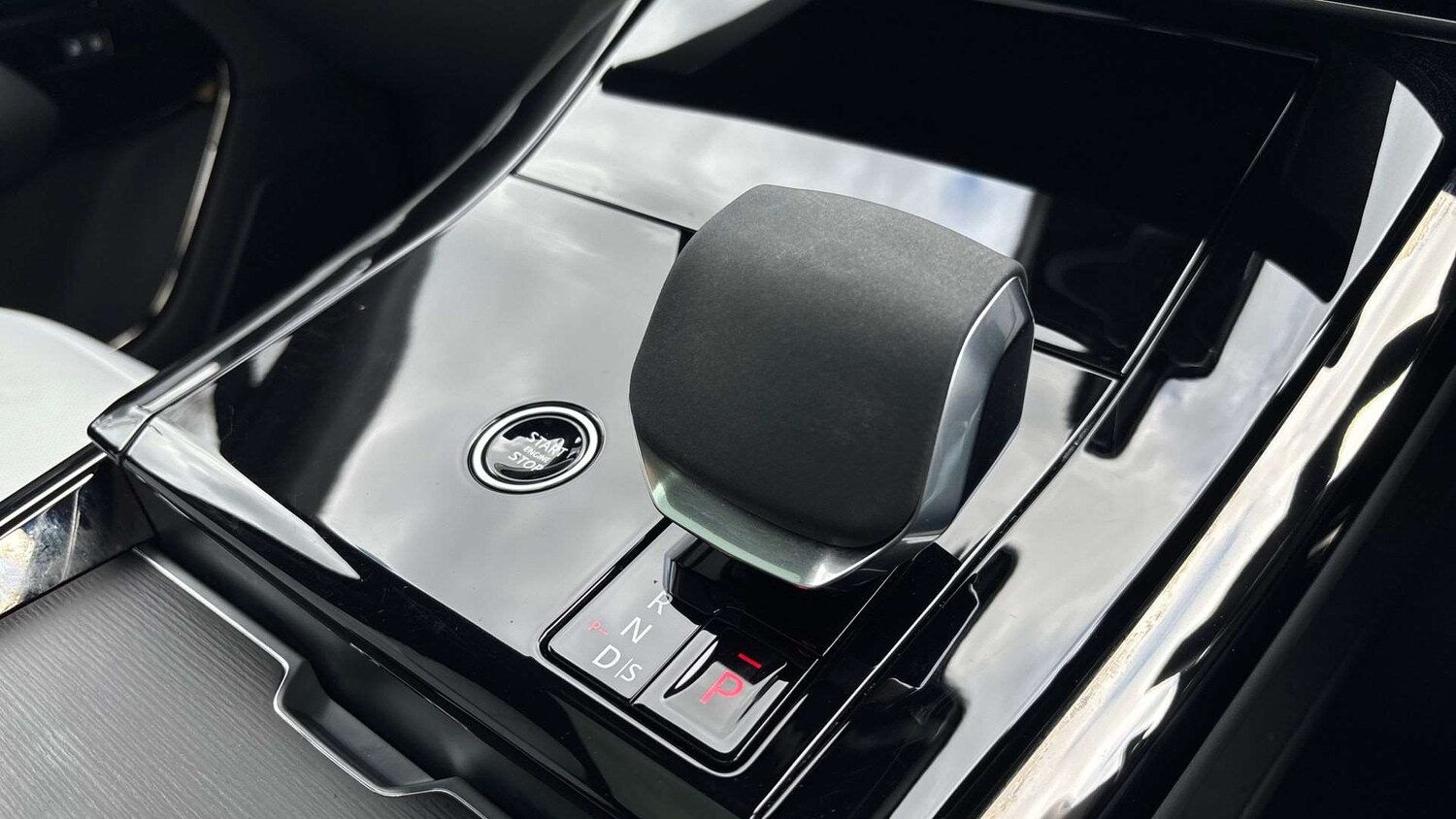 Used Land Rover Range Rover Sport 2024 for sale - 78221214: Photo 13