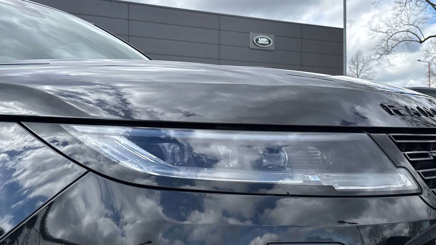 Used Land Rover Range Rover Sport 2024 for sale - 78221214: Photo 17