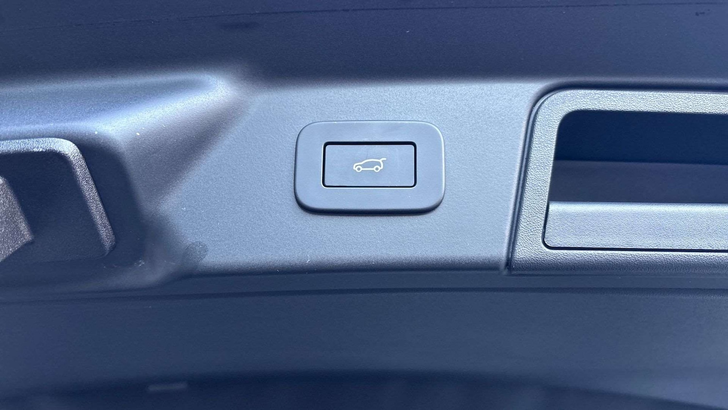 Used Land Rover Range Rover Velar 2024 for sale - 77577221: Photo 29