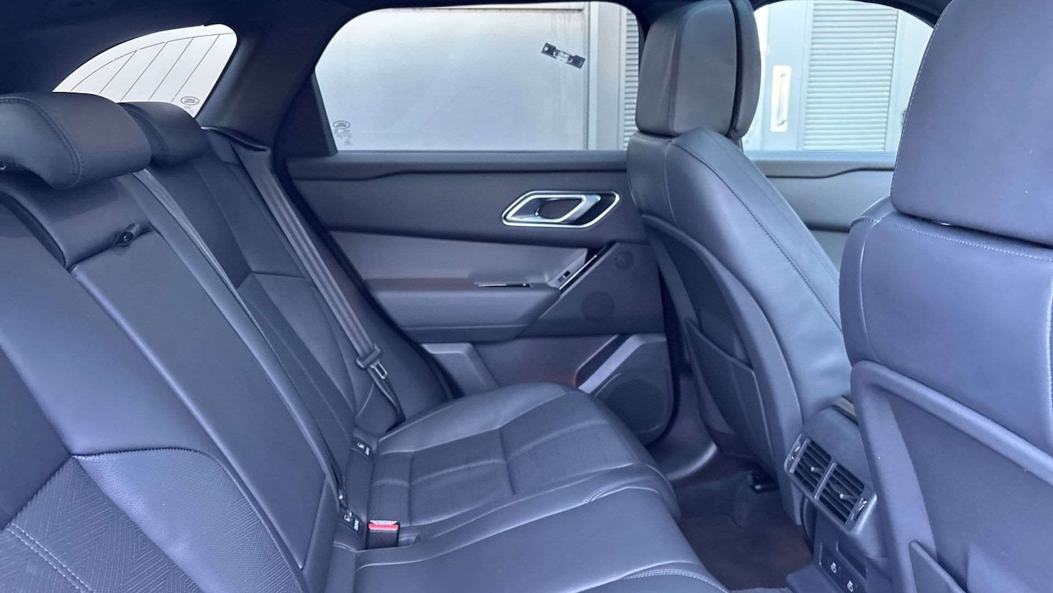 Used Land Rover Range Rover Velar 2024 for sale - 77577221: Photo 32