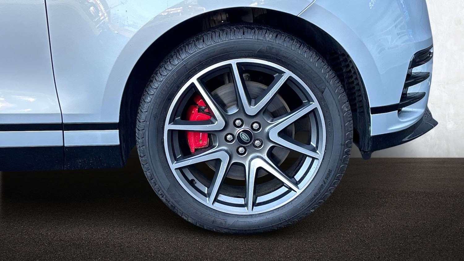 Used Land Rover Range Rover Velar 2024 for sale - 77577221: Photo 8