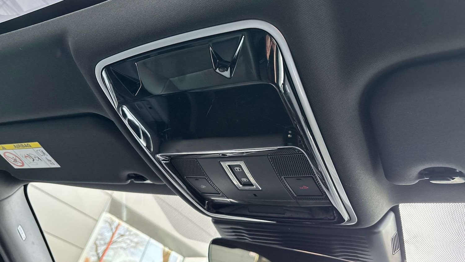 Used Land Rover Range Rover Velar 2023 for sale - 77000173: Photo 23