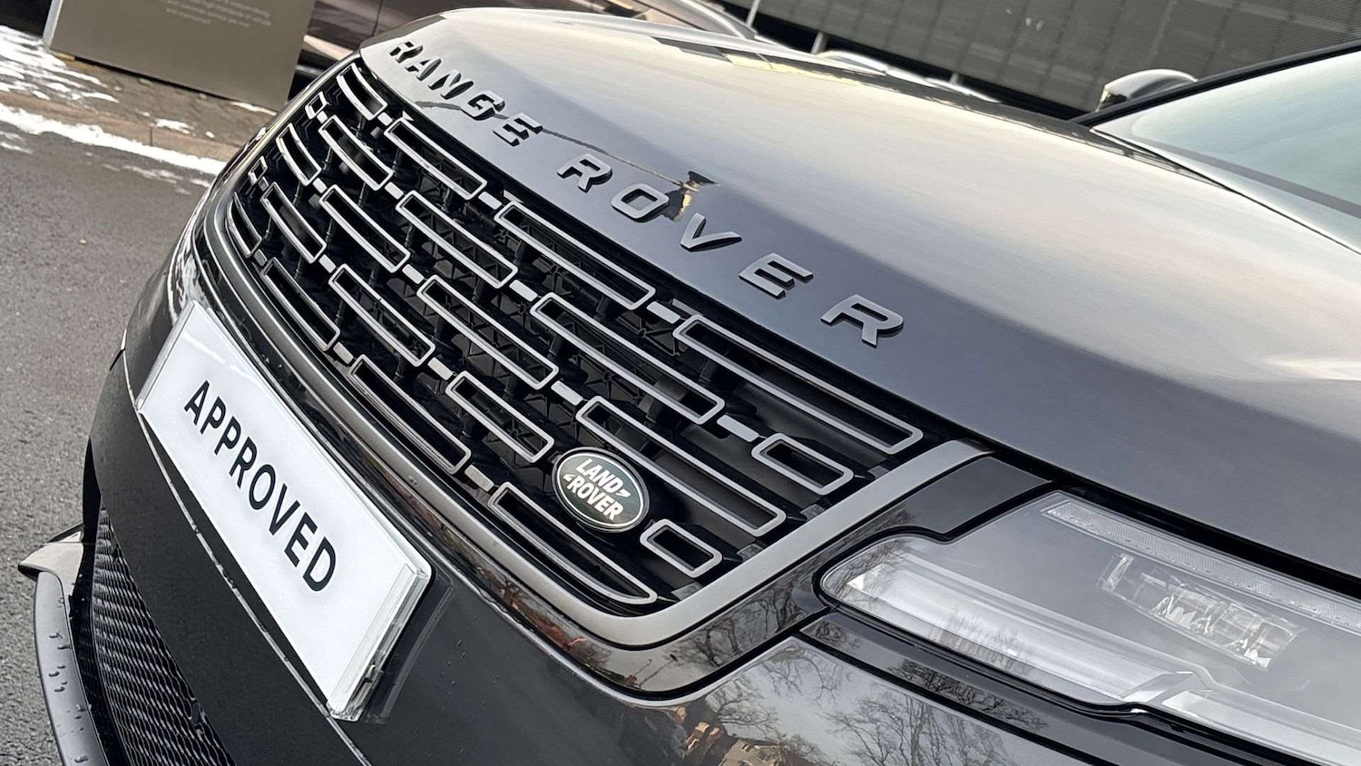 Used Land Rover Range Rover Velar 2023 for sale - 77000173: Photo 35