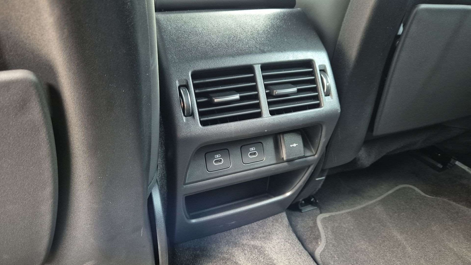 Used Land Rover Discovery Sport 2025 for sale - 76460278: Photo 18