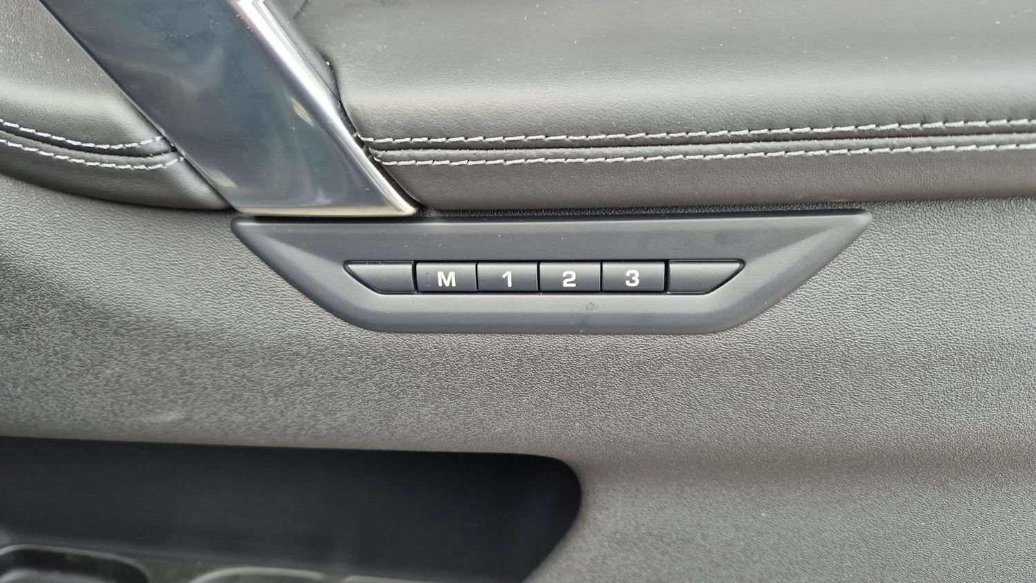 Used Land Rover Discovery Sport 2025 for sale - 76460278: Photo 25