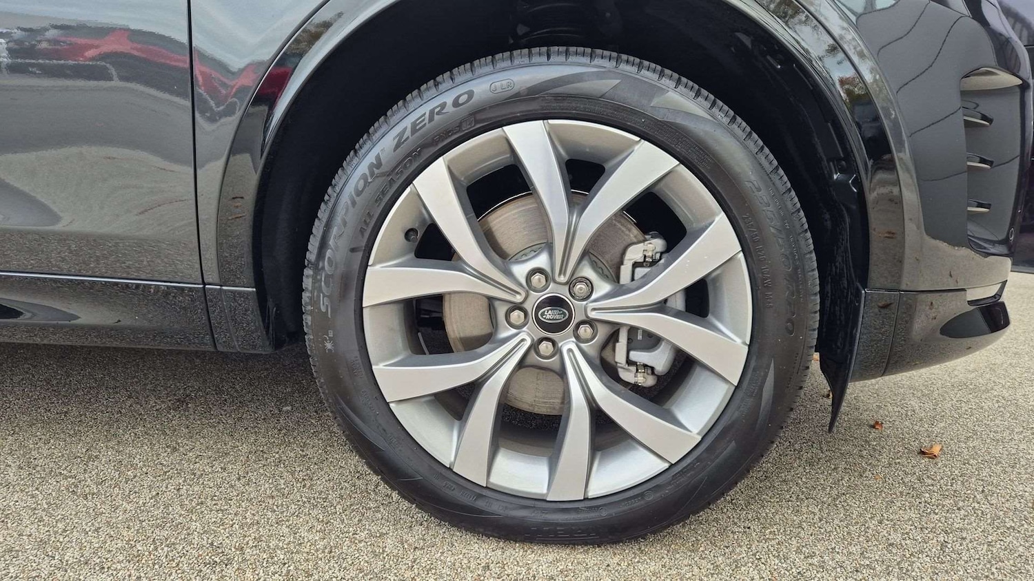 Used Land Rover Discovery Sport 2025 for sale - 76460278: Photo 8