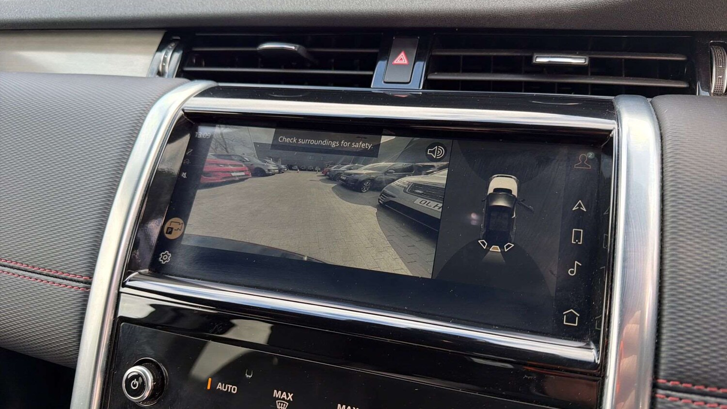 Used Land Rover Discovery Sport 2023 for sale - 78221294: Photo 12