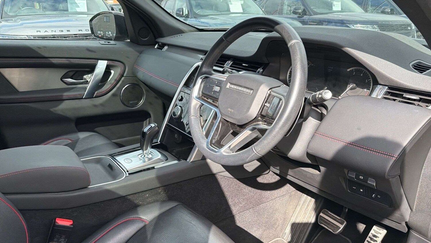 Used Land Rover Discovery Sport 2023 for sale - 78221294: Photo 31