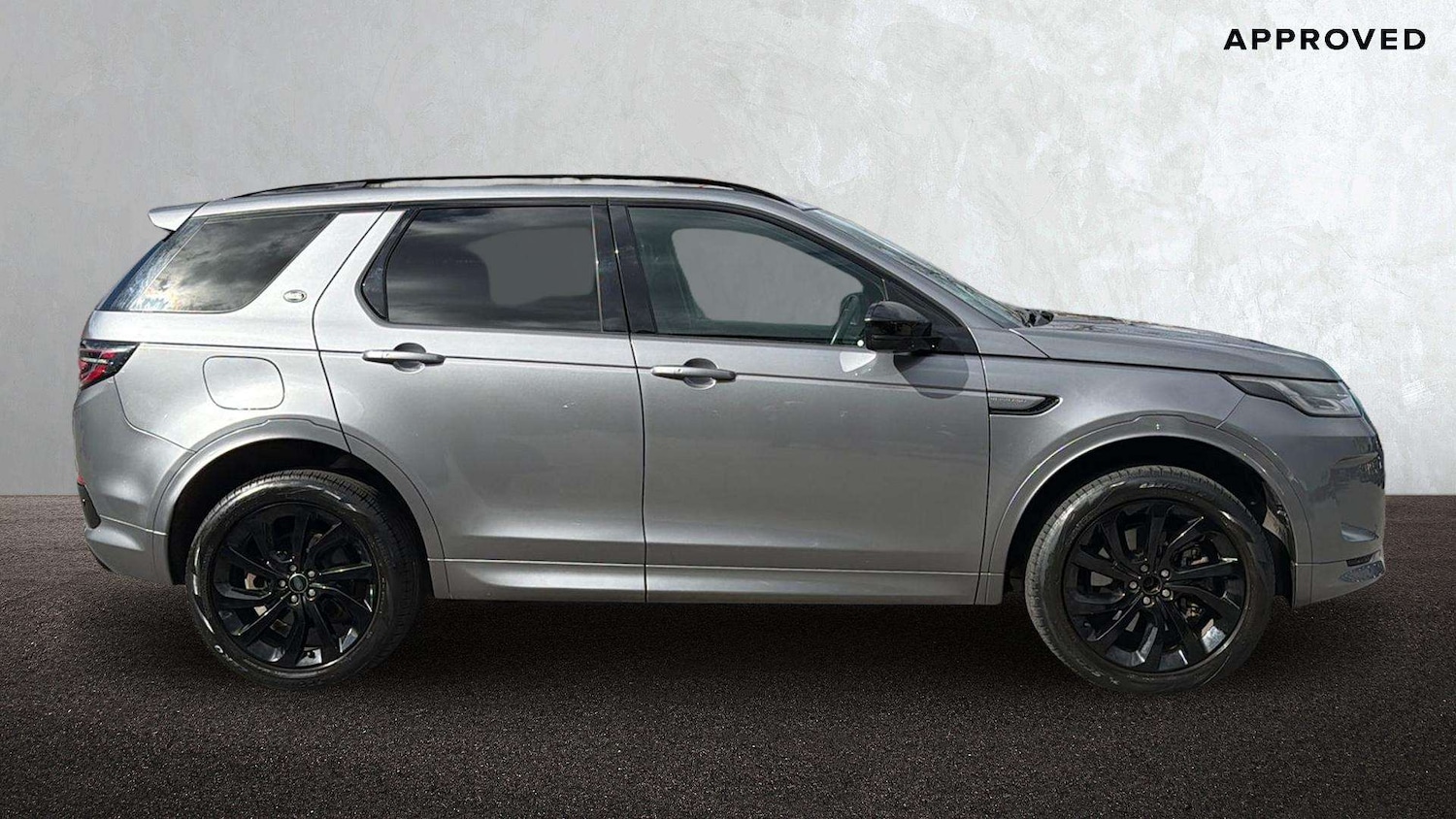 Used Land Rover Discovery Sport 2023 for sale - 78221294: Photo 5