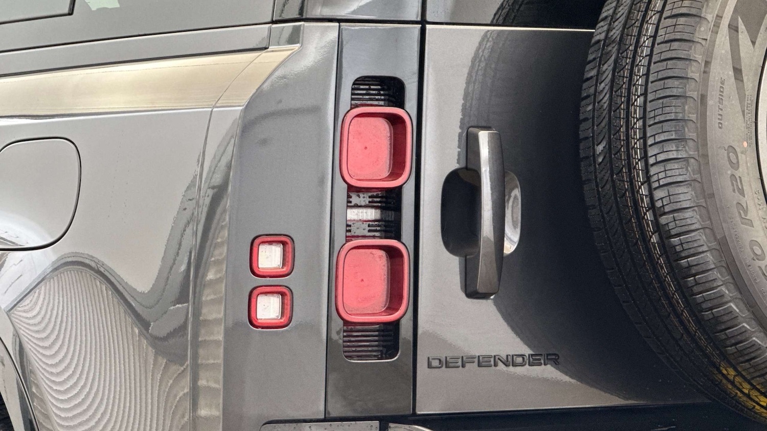 Used Land Rover Defender 2024 for sale - 76460207: Photo 19