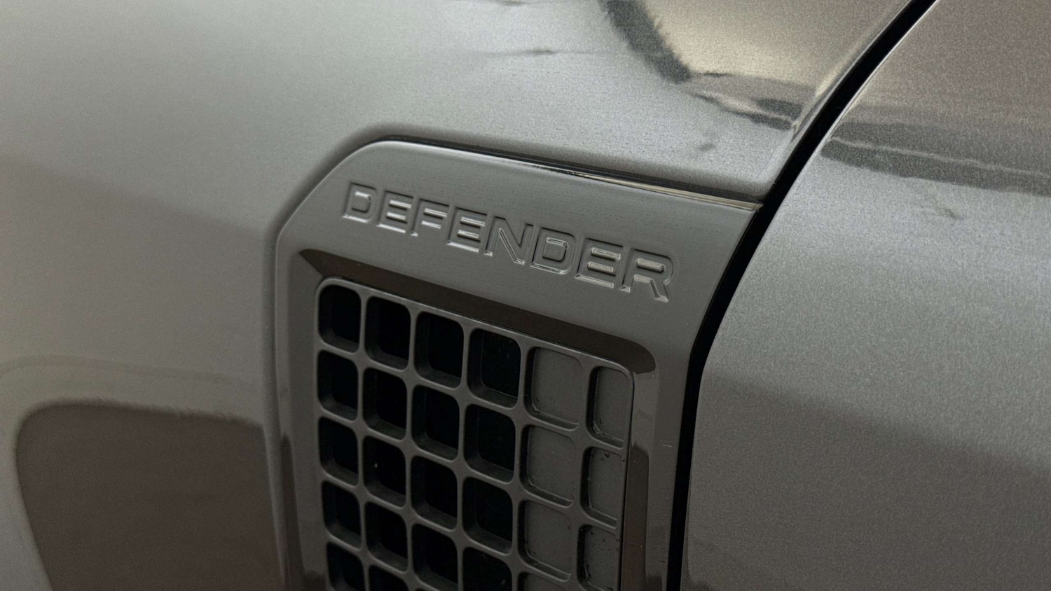 Used Land Rover Defender 2024 for sale - 76460207: Photo 20