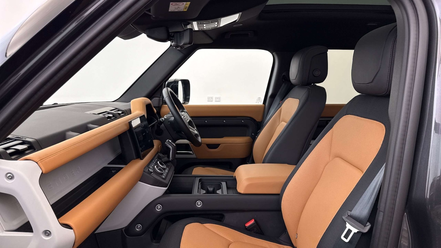 Used Land Rover Defender 2024 for sale - 76460207: Photo 3