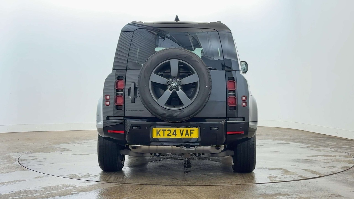 Used Land Rover Defender 2024 for sale - 76460207: Photo 6
