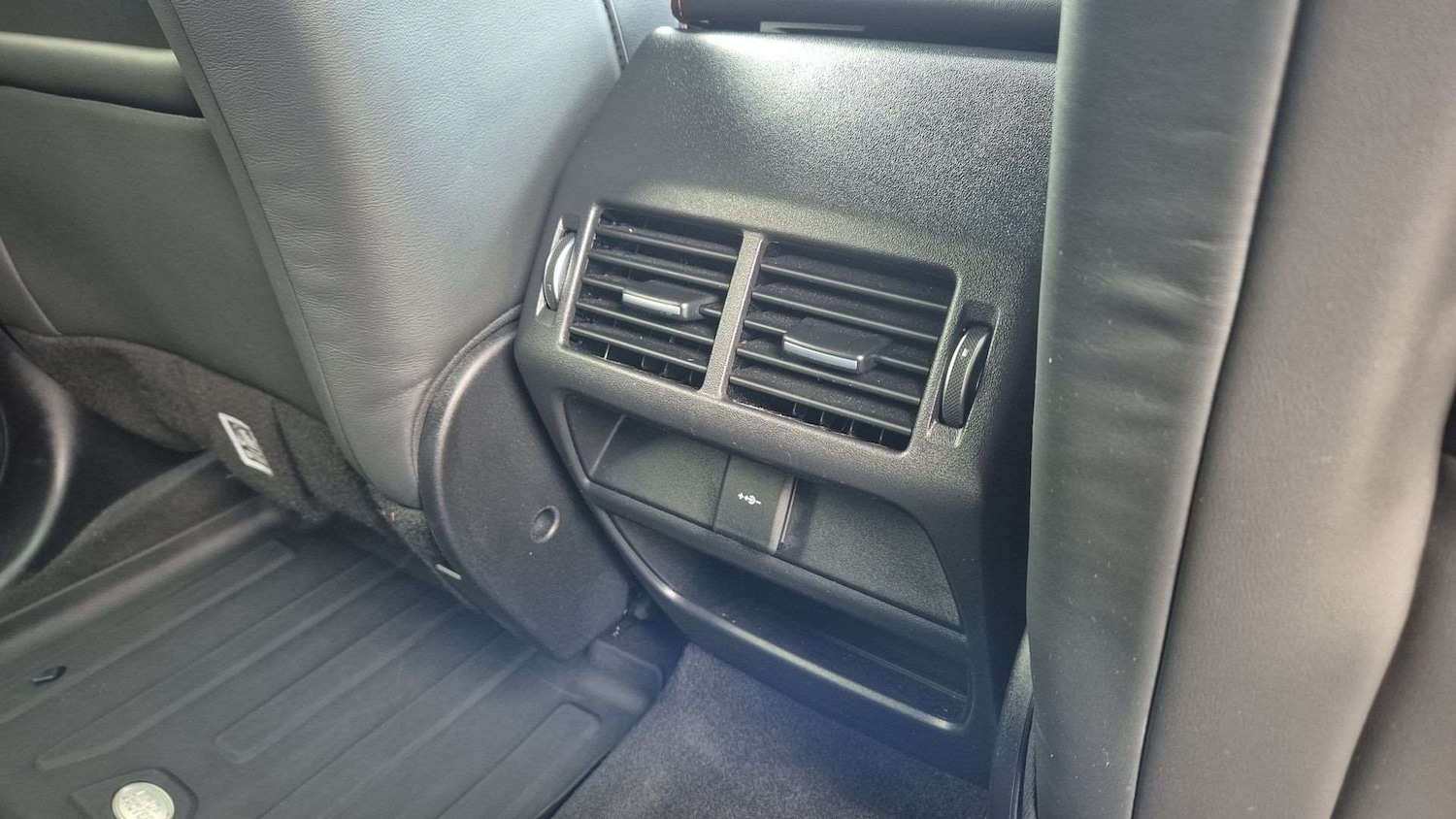 Used Land Rover Discovery Sport 2023 for sale - 76460671: Photo 18