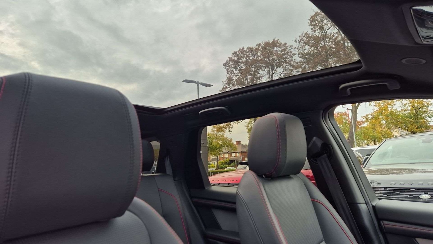 Used Land Rover Discovery Sport 2023 for sale - 76460671: Photo 32