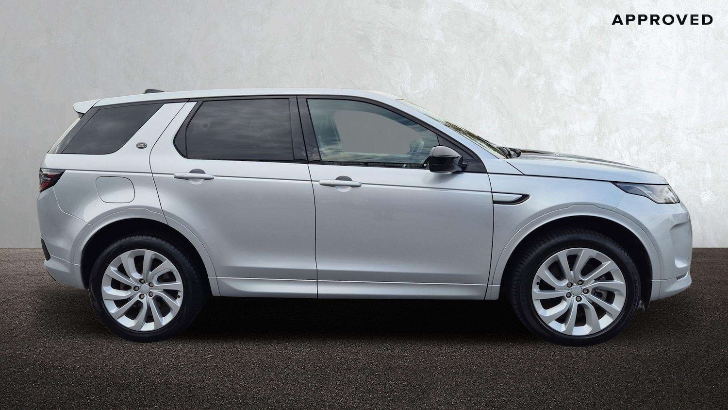 Used Land Rover Discovery Sport 2023 for sale - 76460671: Photo 5