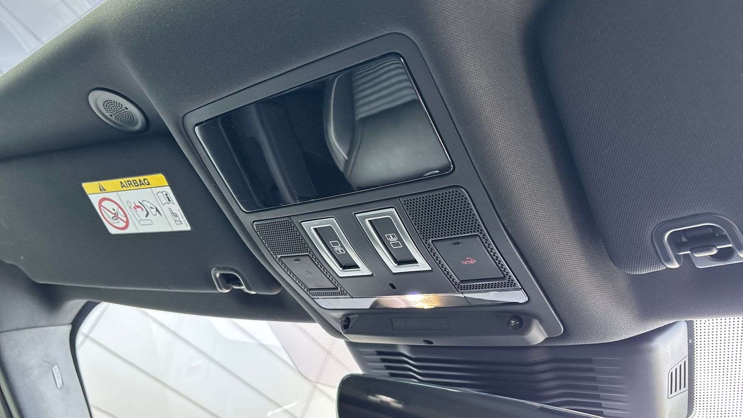 Used Land Rover Discovery 2022 for sale - 76460195: Photo 23