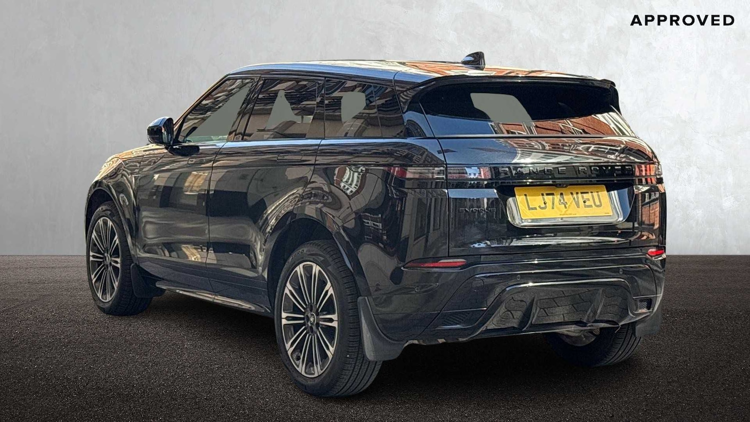 Used Land Rover Range Rover Evoque 2024 for sale - 77589063: Photo 2