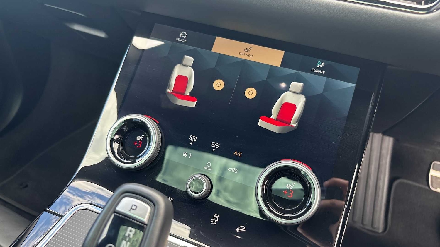 Used Land Rover Range Rover Evoque 2023 for sale - 76460532: Photo 22