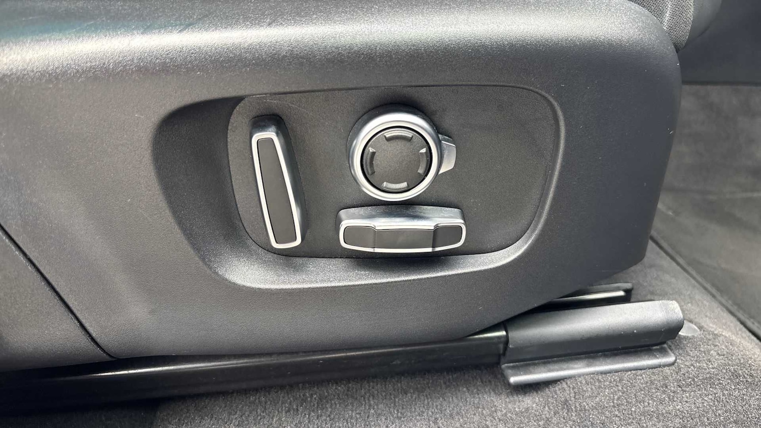 Used Land Rover Range Rover Evoque 2023 for sale - 76460532: Photo 29