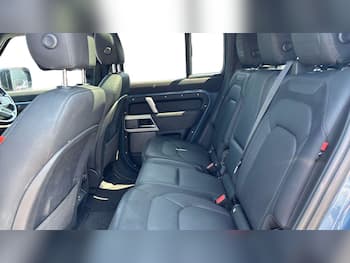Used Land Rover Defender 2023 for sale - 79878704: Photo