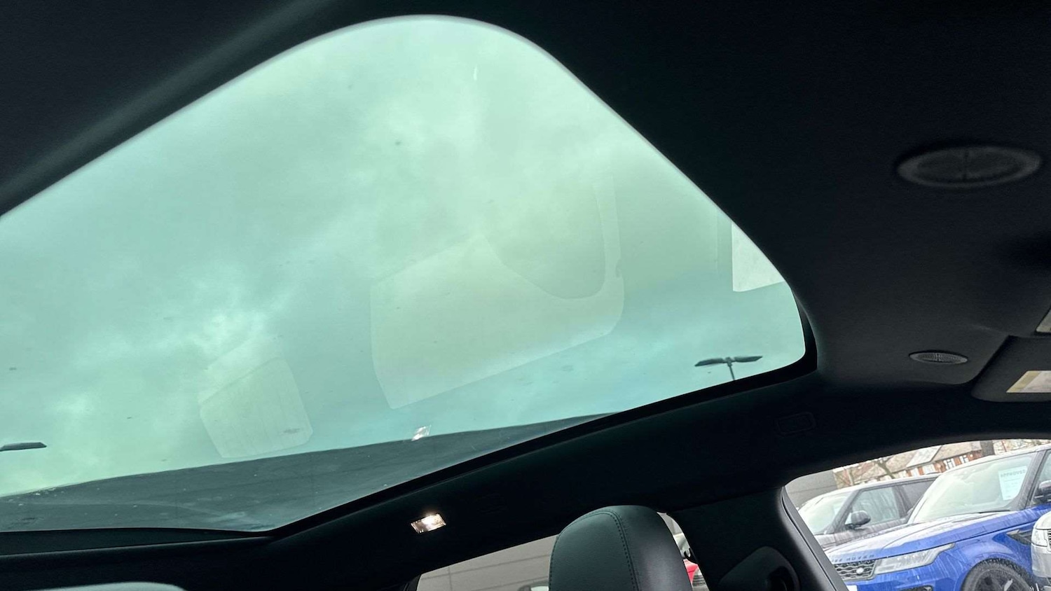 Used Land Rover Range Rover Evoque 2022 for sale - 76842893: Photo 21