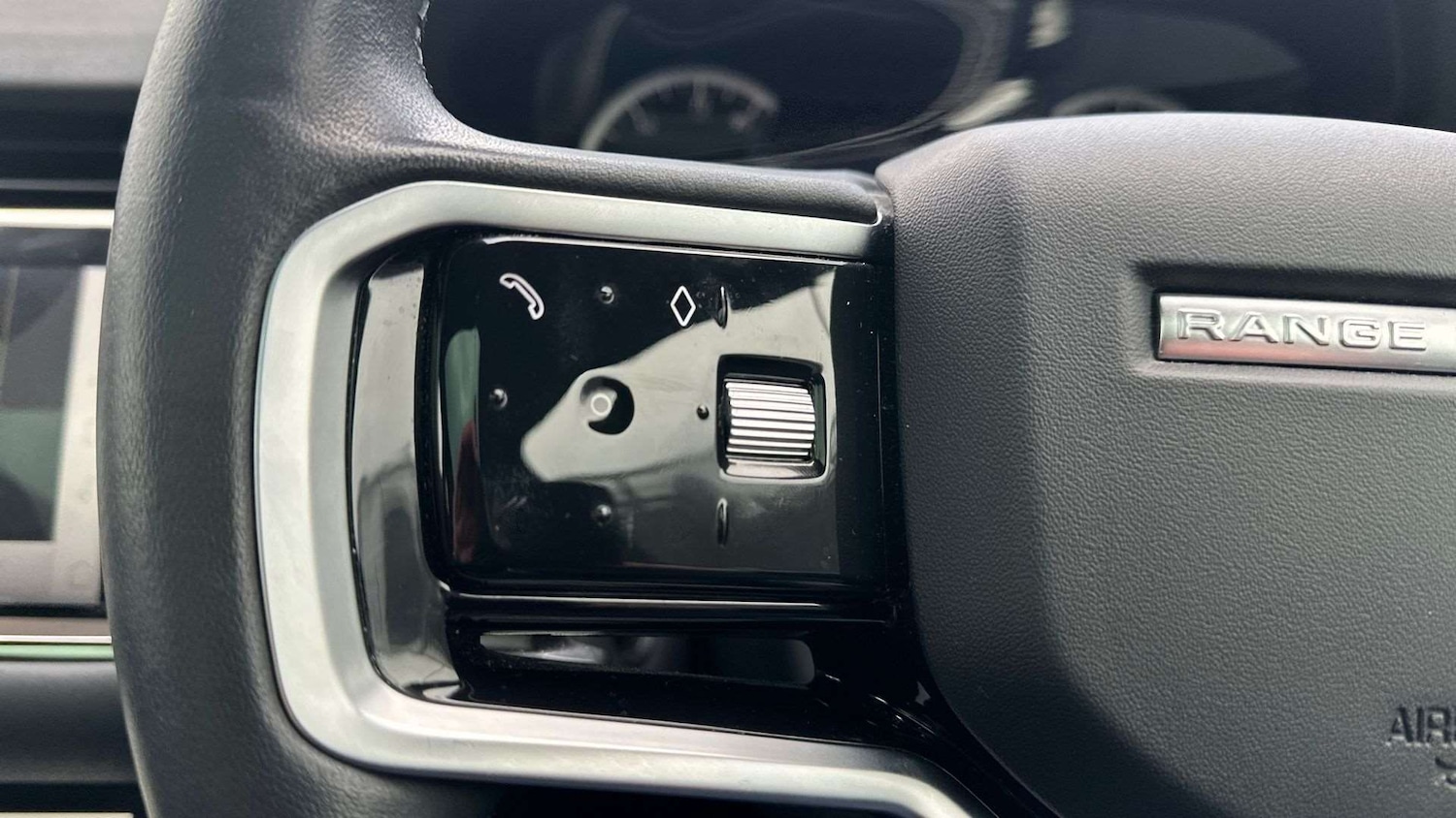 Used Land Rover Range Rover Evoque 2022 for sale - 76842893: Photo 27