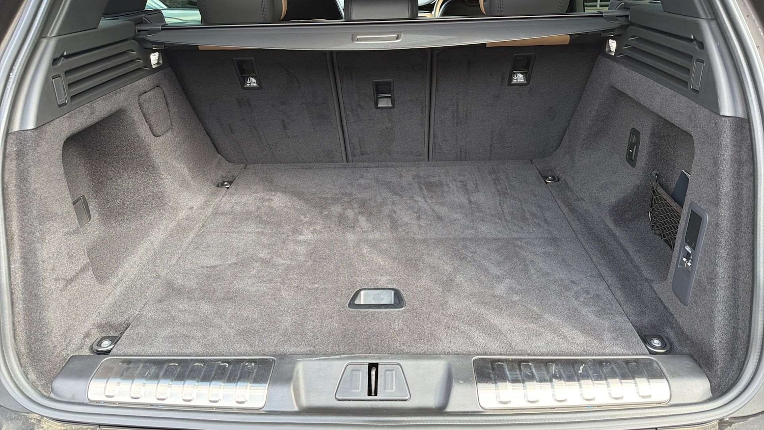 Used Land Rover Range Rover Sport 2025 for sale - 78052128: Photo 10