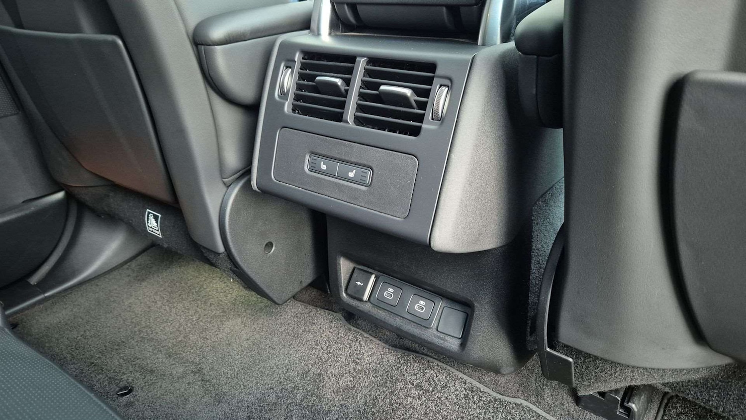 Used Land Rover Discovery 2024 for sale - 77112365: Photo 18