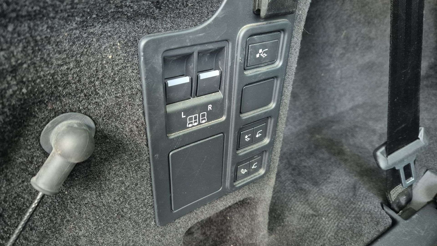 Used Land Rover Discovery 2024 for sale - 77112365: Photo 29