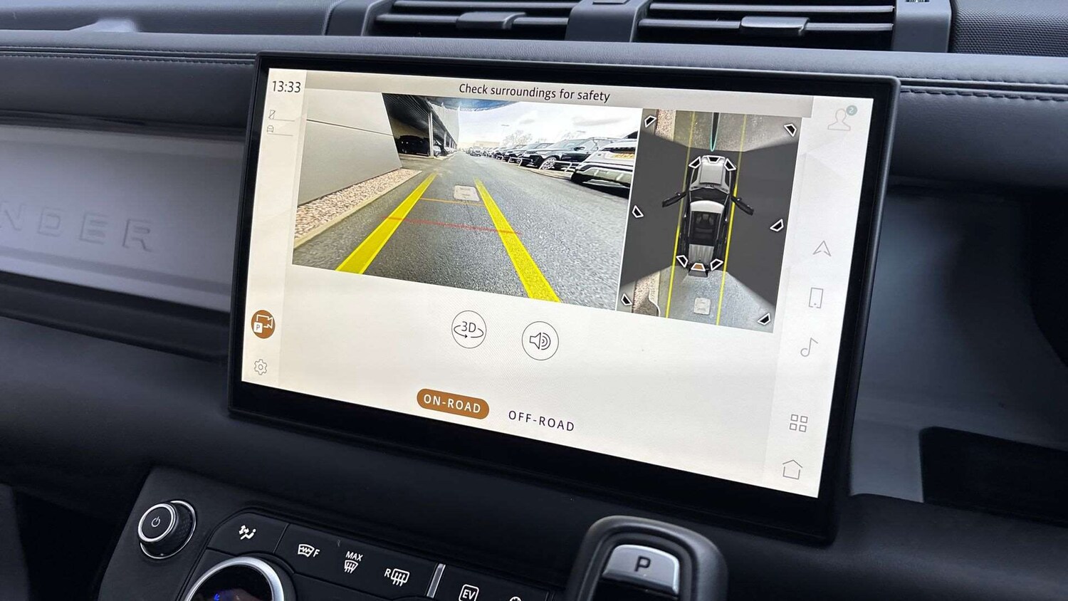 Used Land Rover Defender 2024 for sale - 77553245: Photo 12