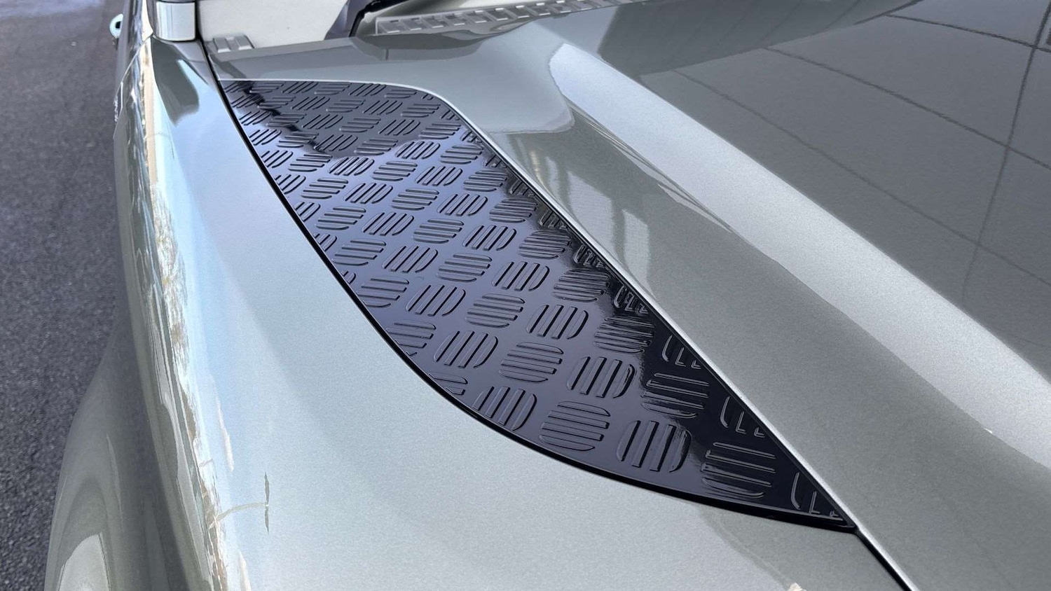 Used Land Rover Defender 2024 for sale - 77553245: Photo 20