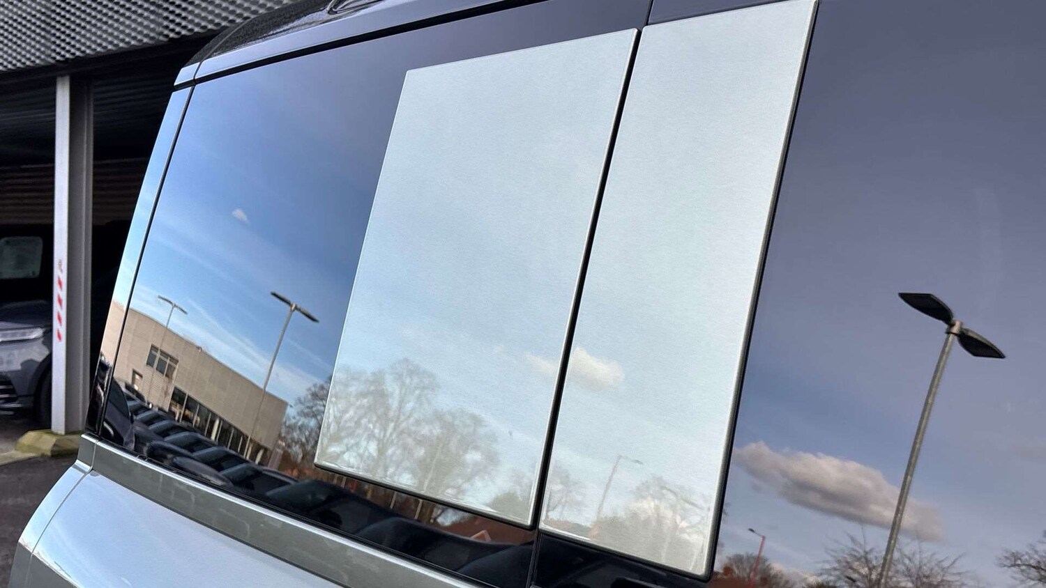 Used Land Rover Defender 2024 for sale - 77553245: Photo 31