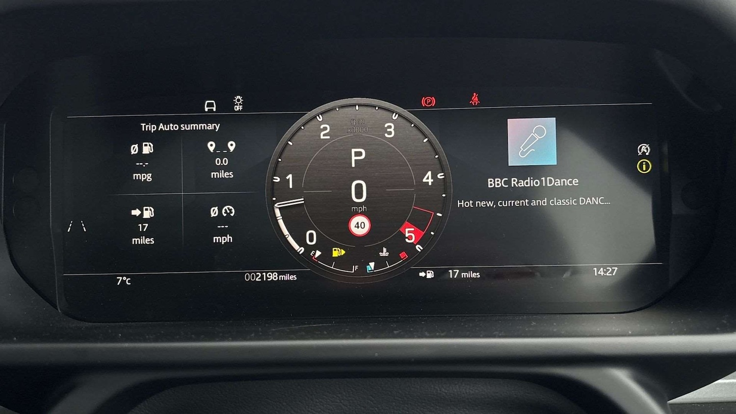 Used Land Rover Defender 2025 for sale - 76761065: Photo 16