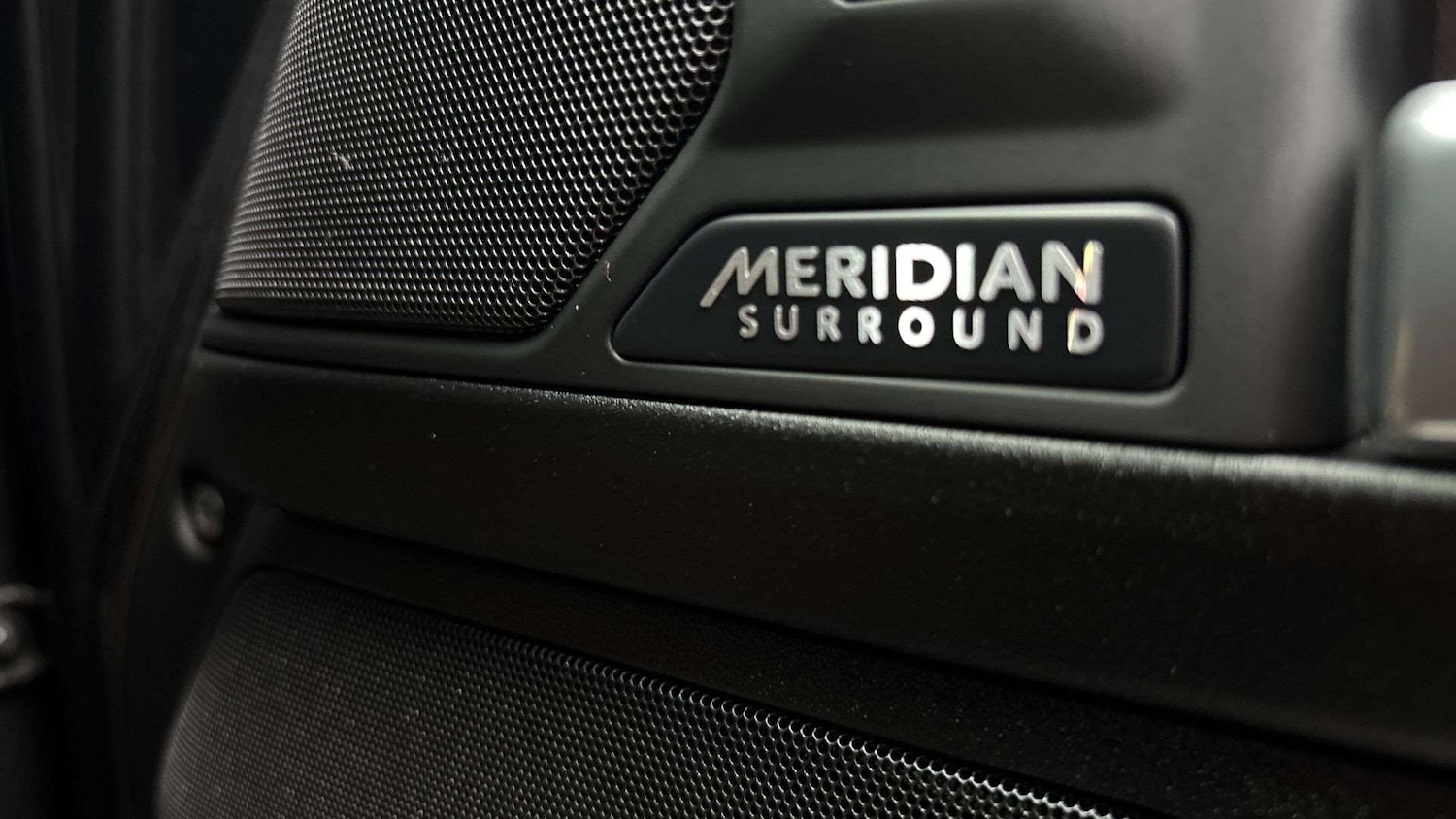 Used Land Rover Defender 2025 for sale - 76761065: Photo 24