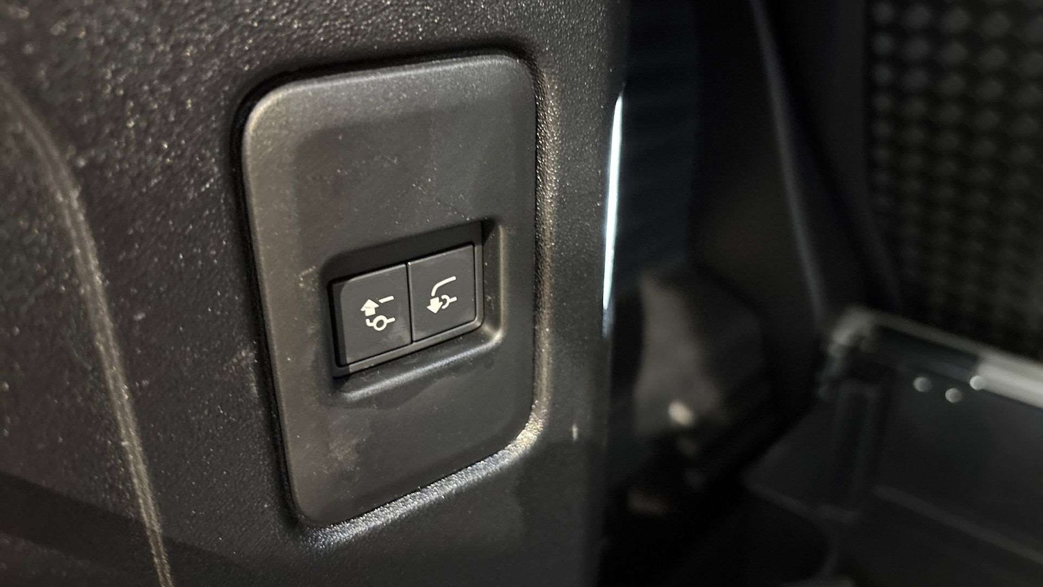 Used Land Rover Defender 2025 for sale - 76761065: Photo 29