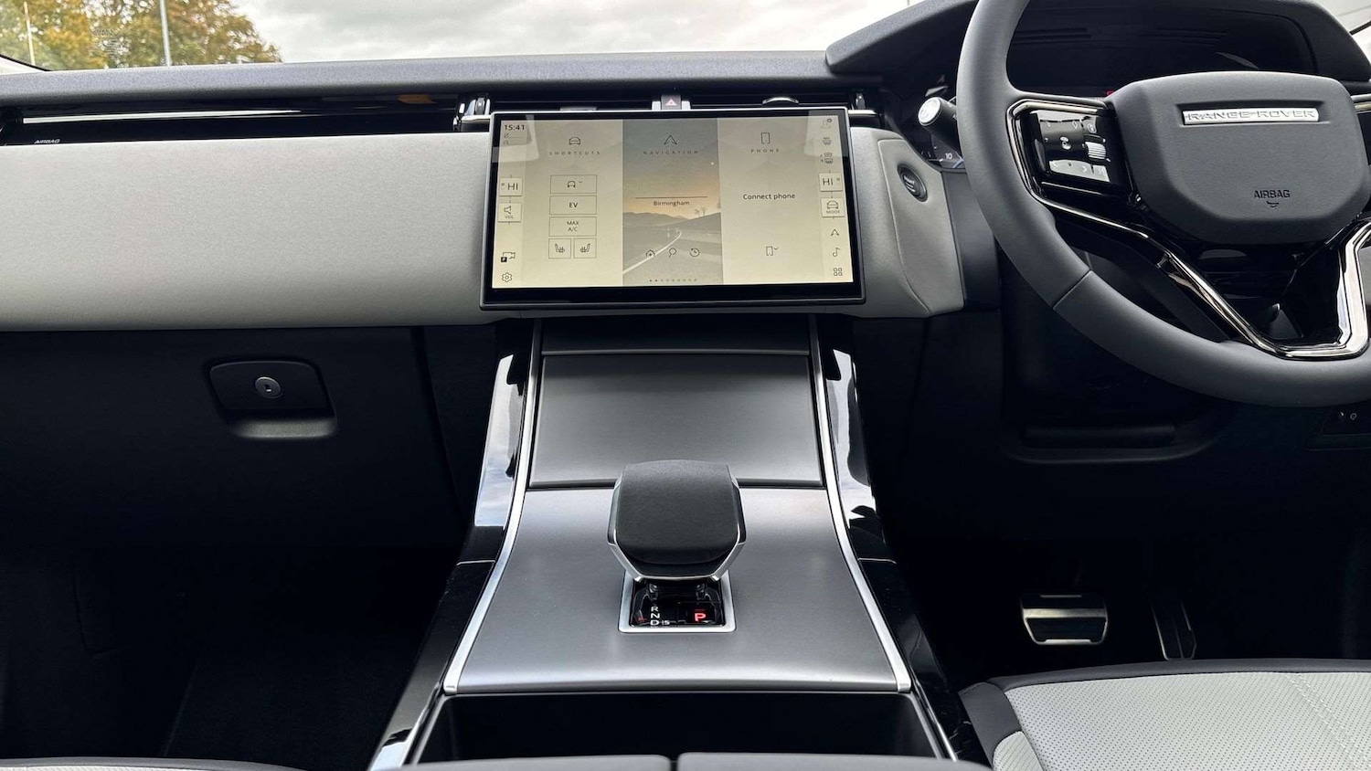 Used Land Rover Range Rover Velar 2025 for sale - 76460686: Photo 14