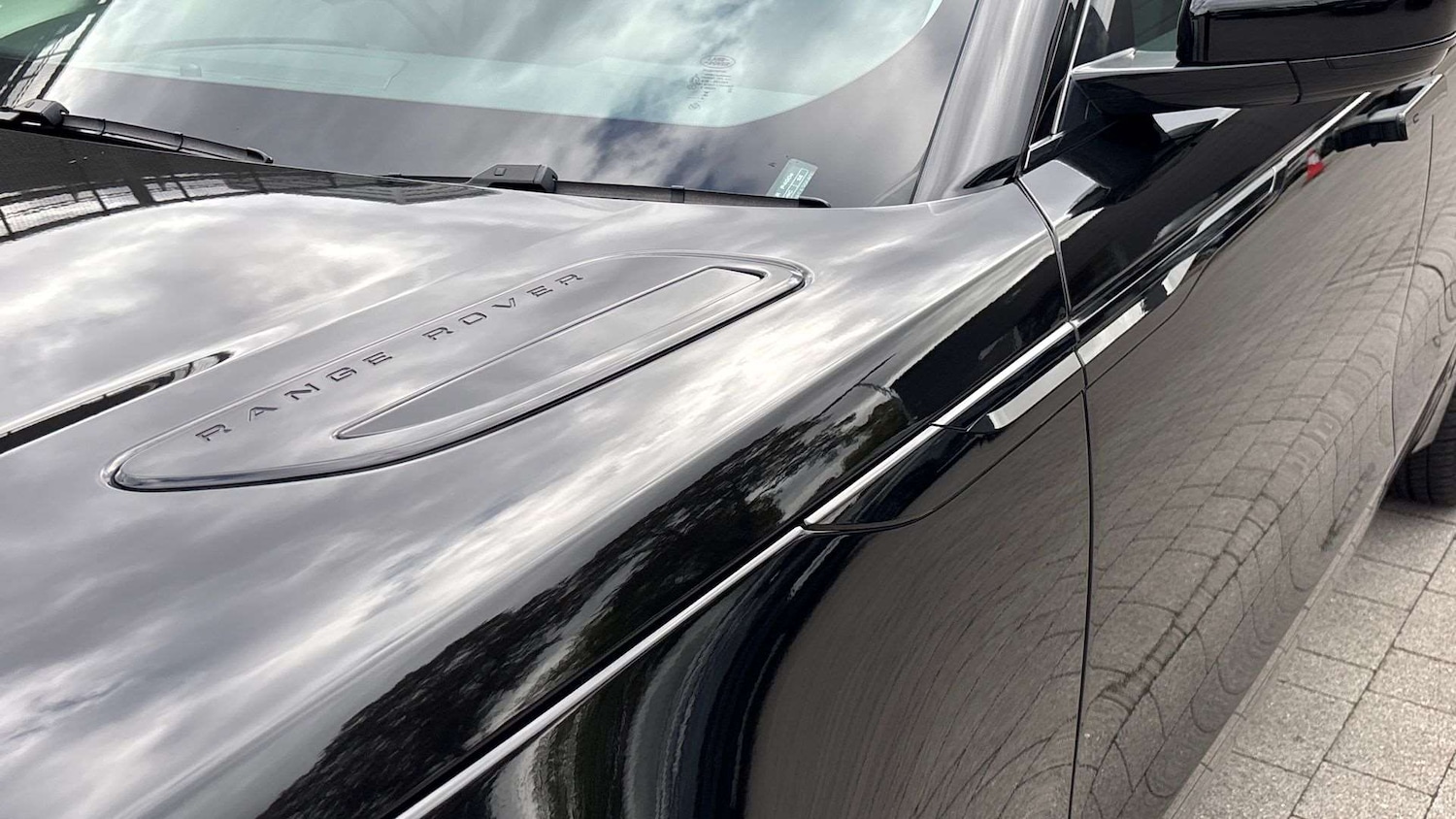 Used Land Rover Range Rover Velar 2025 for sale - 76460686: Photo 20