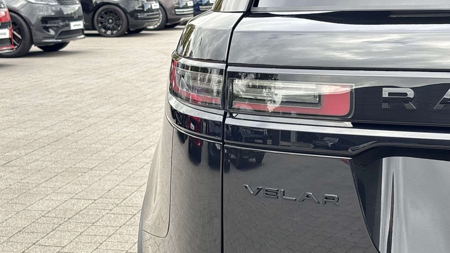 Used Land Rover Range Rover Velar 2025 for sale - 76460686: Photo 26