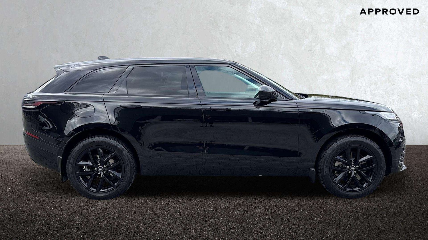 Used Land Rover Range Rover Velar 2025 for sale - 76460686: Photo 5