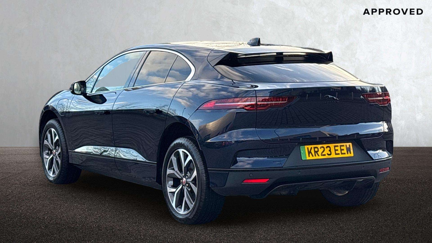Used Jaguar I-Pace 2023 for sale - 77194557: Photo 2