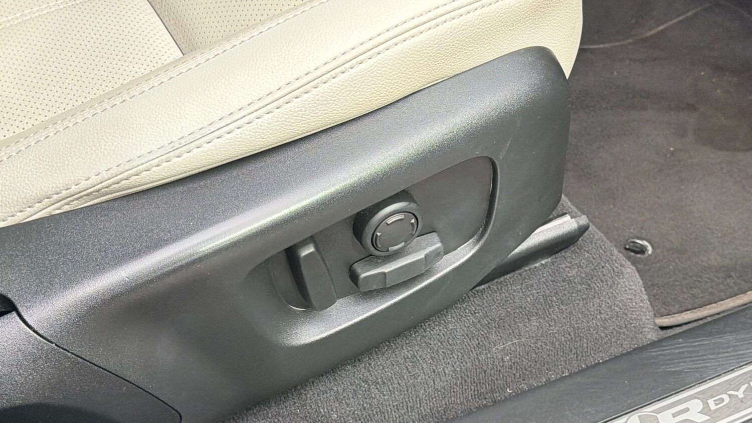 Used Land Rover Range Rover Velar 2022 for sale - 78221275: Photo 33