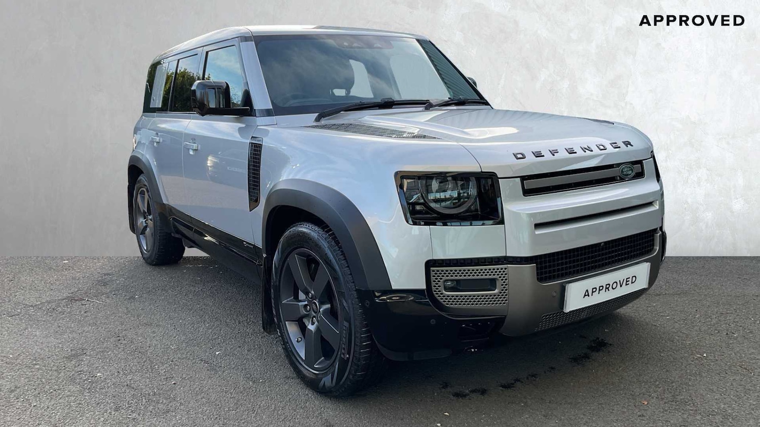 Used Land Rover Defender 2021 for sale - 76460049: Photo 1