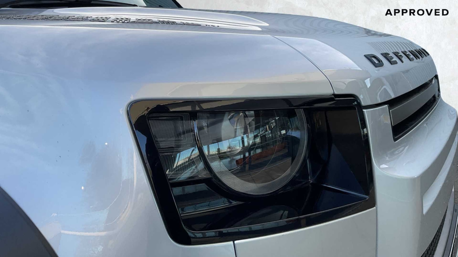 Used Land Rover Defender 2021 for sale - 76460049: Photo 12