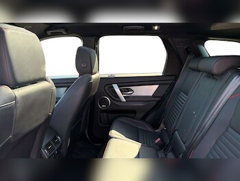 Used Land Rover Discovery Sport 2021 for sale - 78104362: Photo