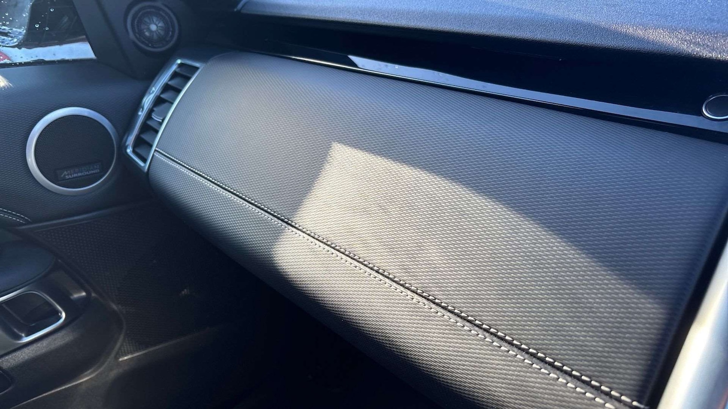 Used Land Rover Discovery for sale - 77397796: Photo 28