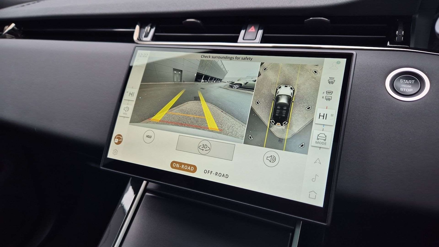 Used Land Rover Range Rover Evoque 2025 for sale - 76459839: Photo 12