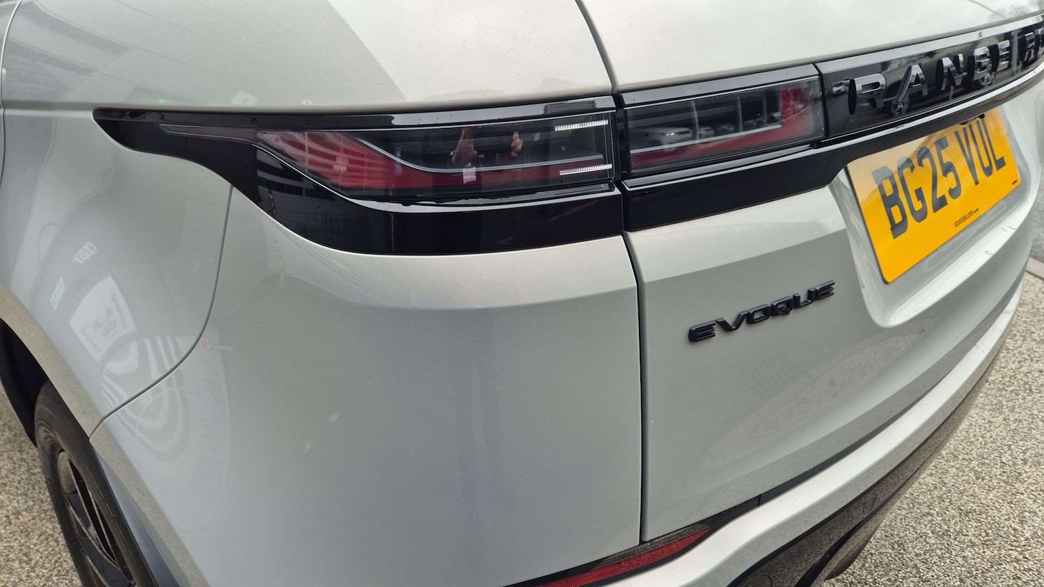 Used Land Rover Range Rover Evoque 2025 for sale - 76459839: Photo 26