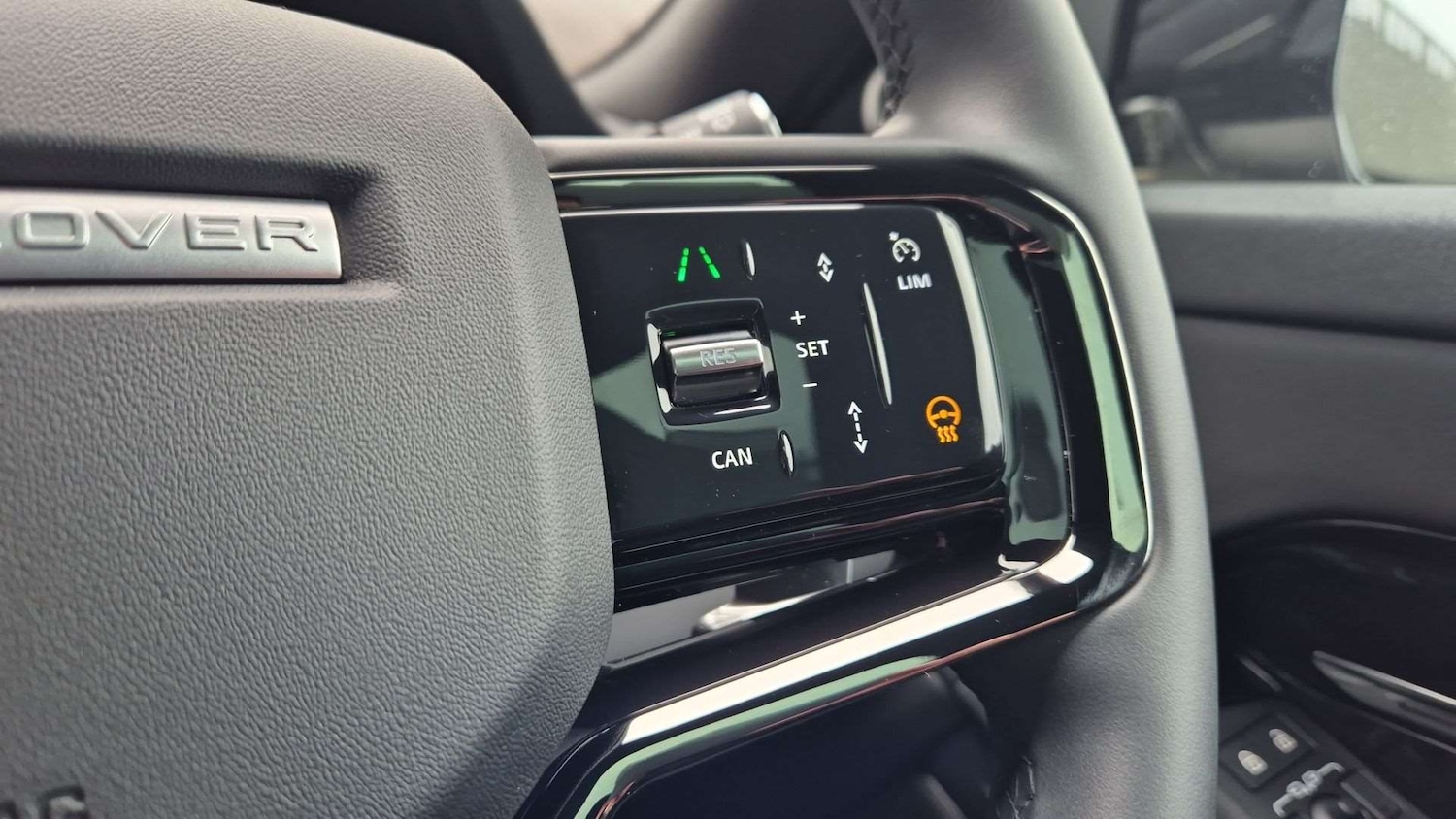 Used Land Rover Range Rover Evoque 2025 for sale - 76459839: Photo 30